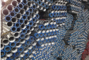 Differences between Welded and Seamless Steel Pipes